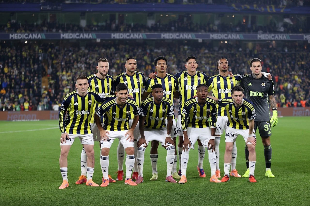 Fenerbahçe taraftarları beğenmiyordu! Dünya devleri peşinde