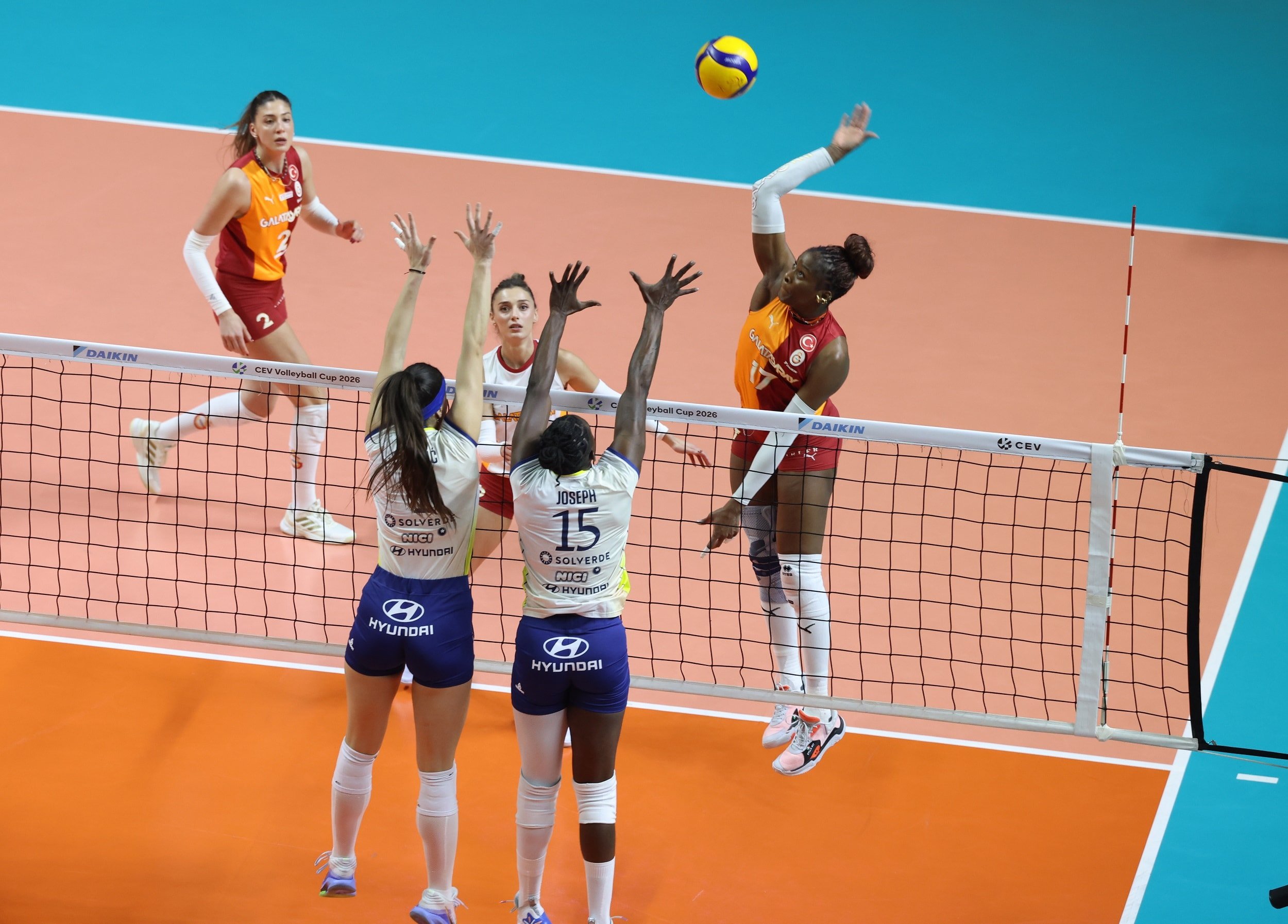 Galatasaray Daikin, CEV Kupası’nda 8’li Finaller Turu’nda