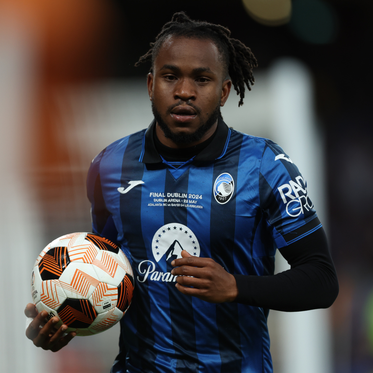 Galatasaray’dan Lookman’a astronomik teklif!