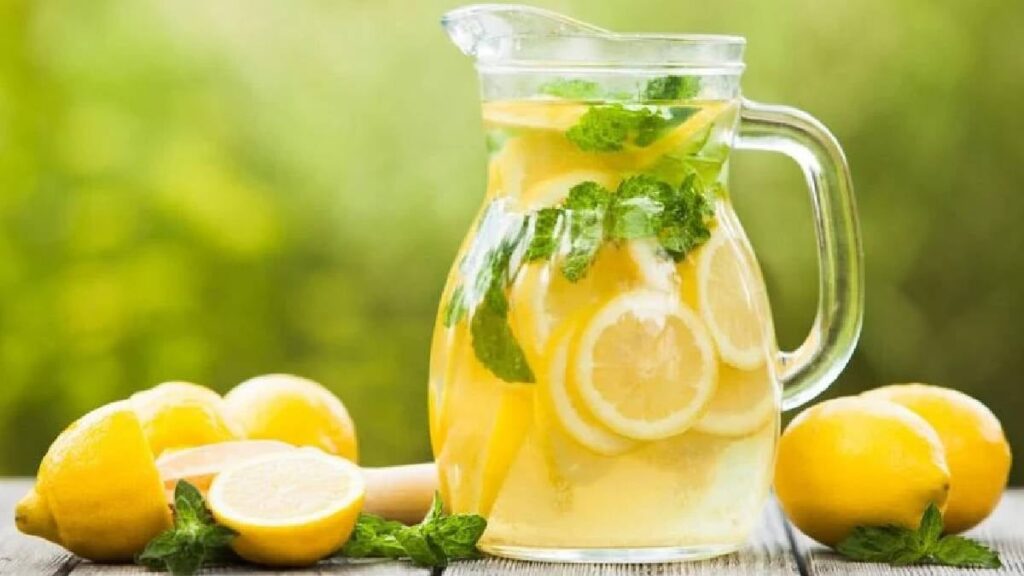 Her gün limonlu su içerseniz vücudunuzda neler olur? Sağlık uzmanları açıkladı