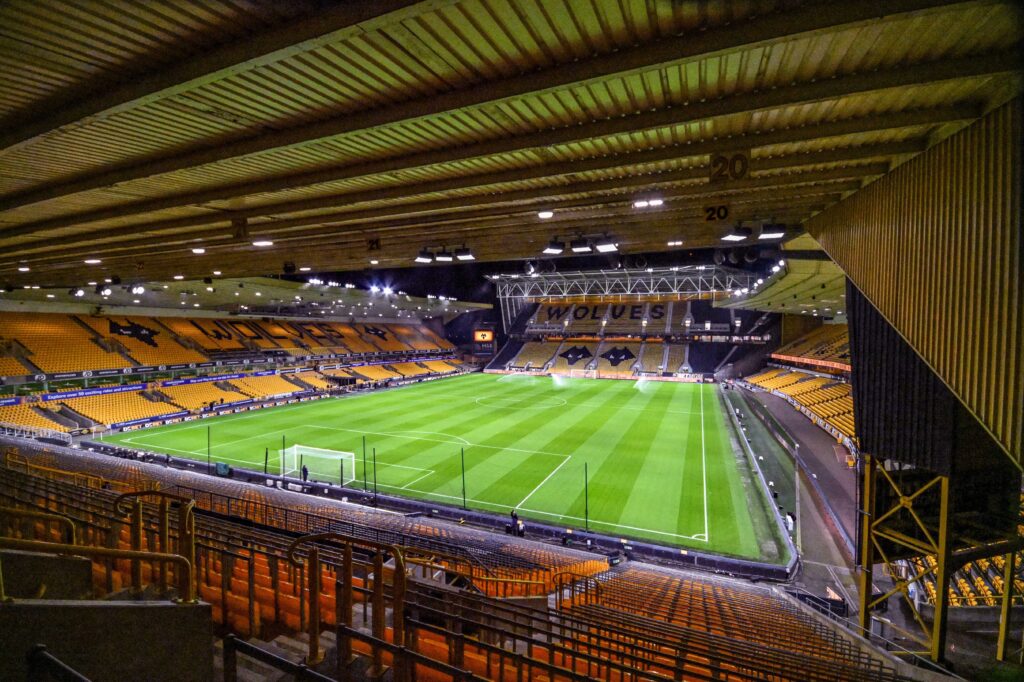 İngiliz devi iflasın eşiğinde! Yıldızlarına Süper Lig ekipleri talip