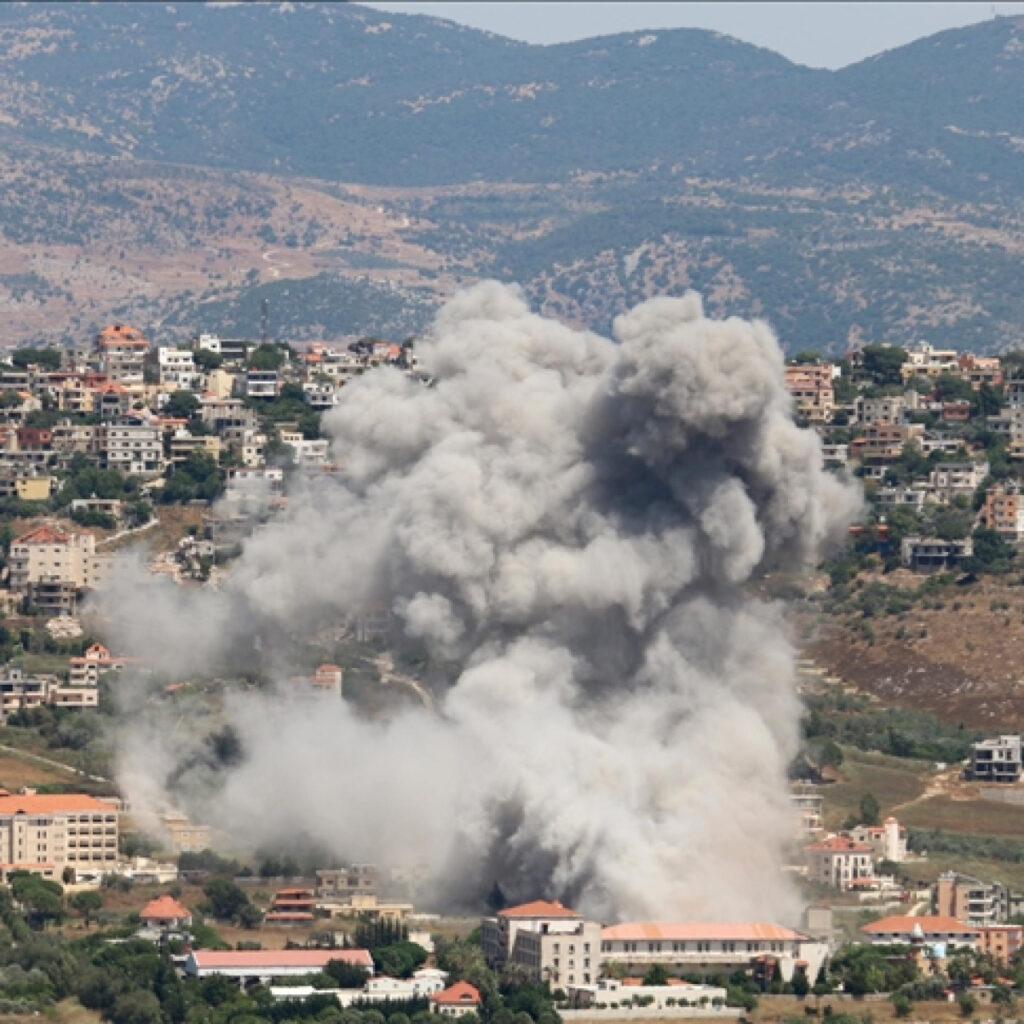 İsrail, Lübnan’ı vurdu