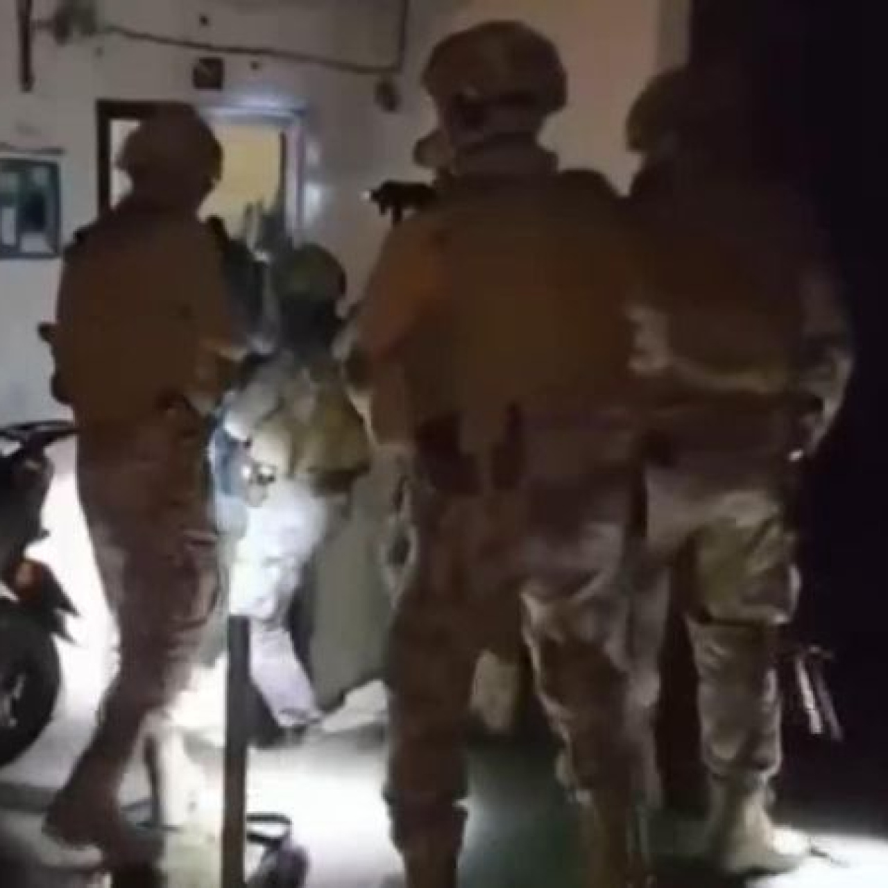 İstanbul’da suç örgütlerine operasyon: 41 tutuklama