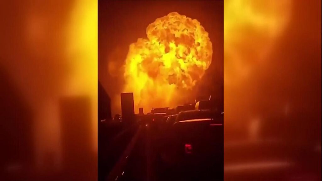 İtalya’da yakıt tankeri böyle patladı