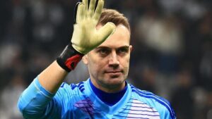 Mert Günok açıkladı: Beşiktaş’tan ayrılıyor mu?