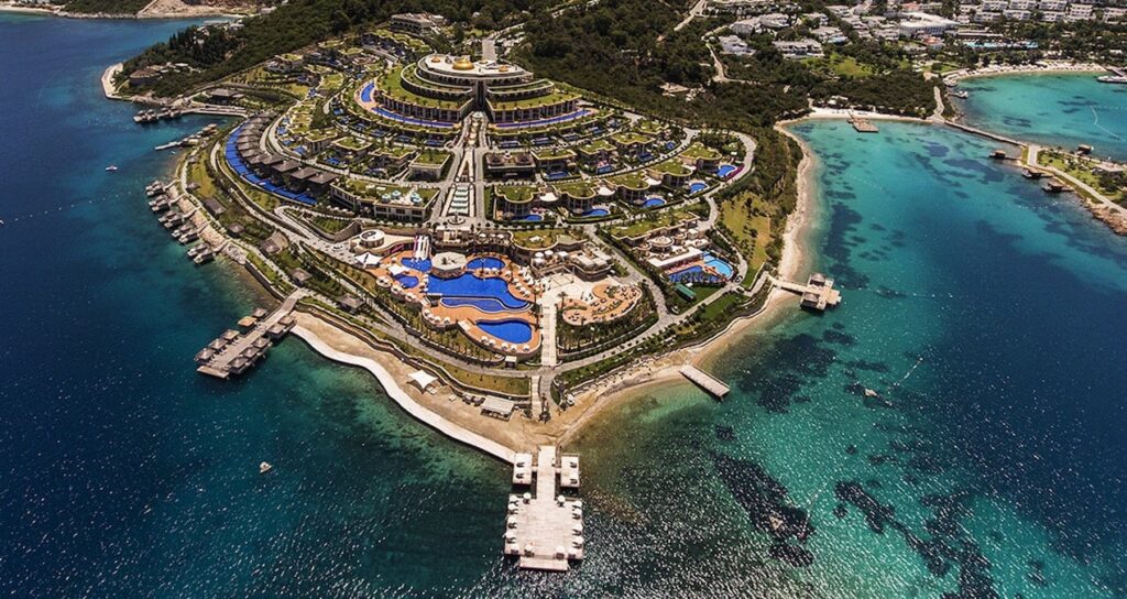 Sedat Peker’in iddialarıyla gündeme gelen otelin ÇED sürecini bakanlık iptal etti