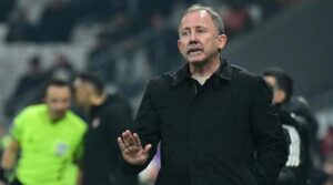 Sergen Yalçın: Görüştüğümüz ve anlaştığımız oyuncular var