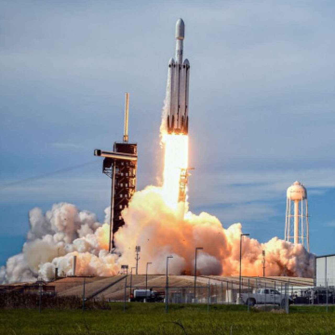 SpaceX, 1,5 trilyon dolarlık halka arz için hazırlık yapıyor