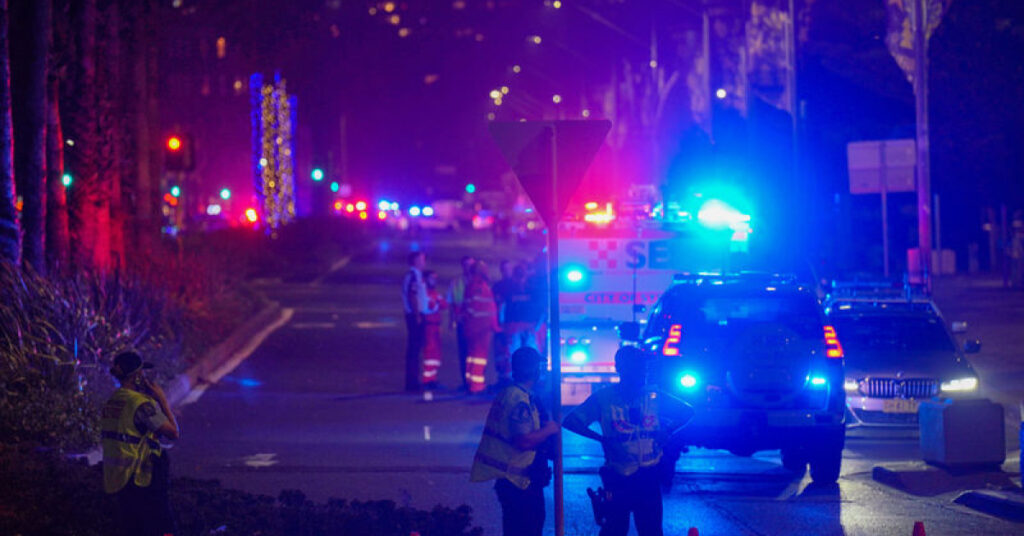 Sydney’deki baba-oğul saldırganlar birlikte eğitim almış