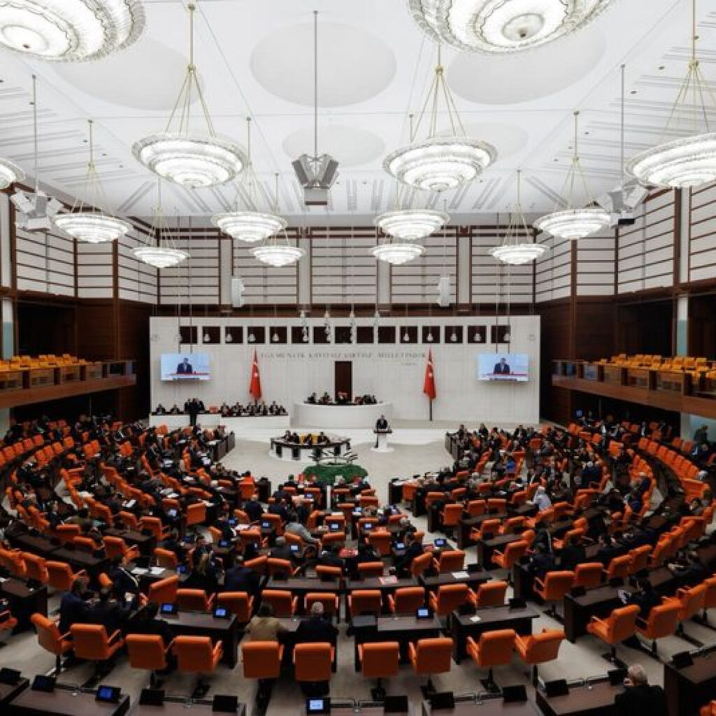 TBMM bütçesi kabul edildi