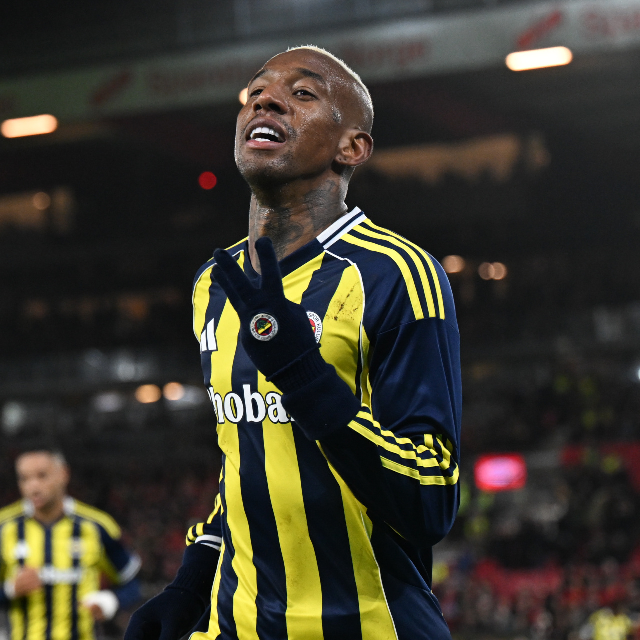 Talisca golleriyle Norveç’i ısıttı