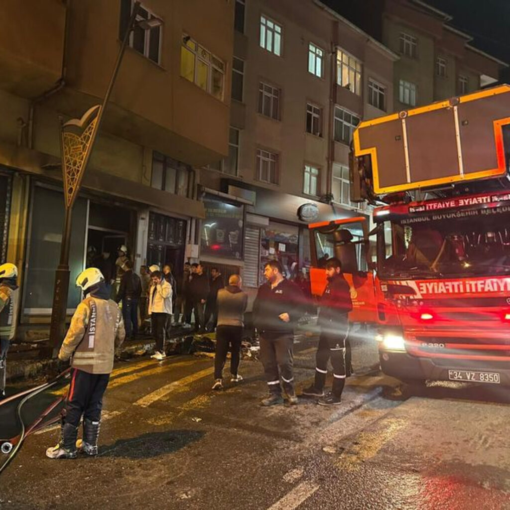 Tekstil atölyesinde yangın çıktı