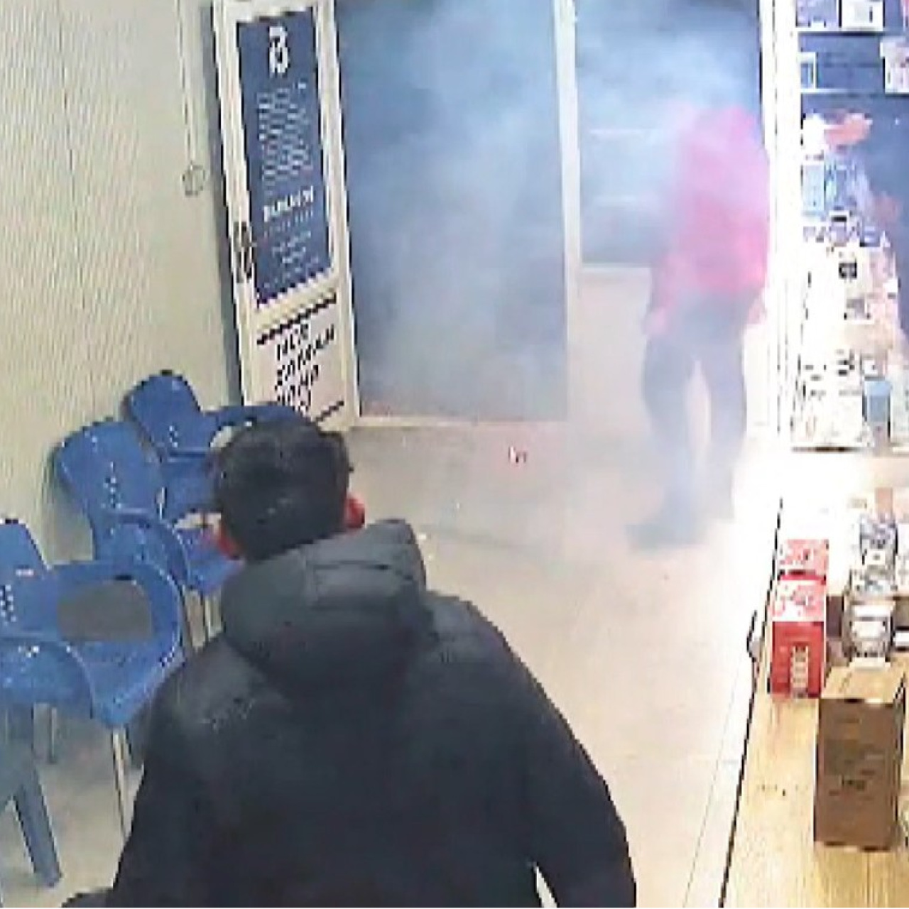 Telefonun bataryası patladı