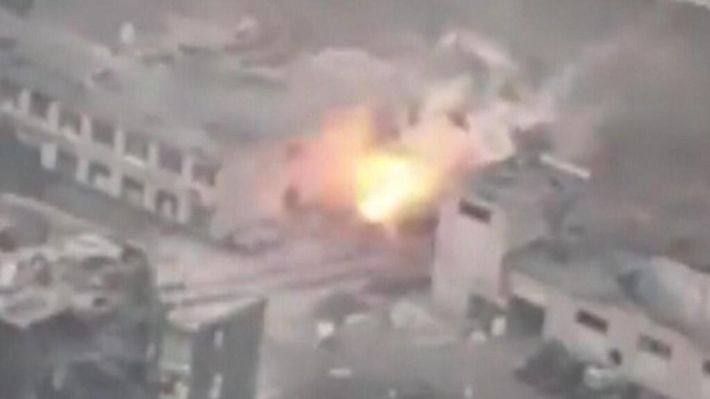 Zelenski o iddiaya ‘sahte bilgi’ dedi! ”Kimse Putin’in konutuna saldırmadı”