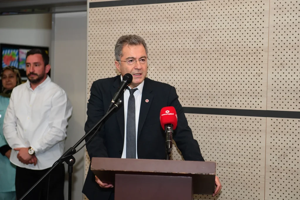 Osmangazi Belediyesi Alzheimer Gündüz Bakım Evi 3. Yılını Kutladı