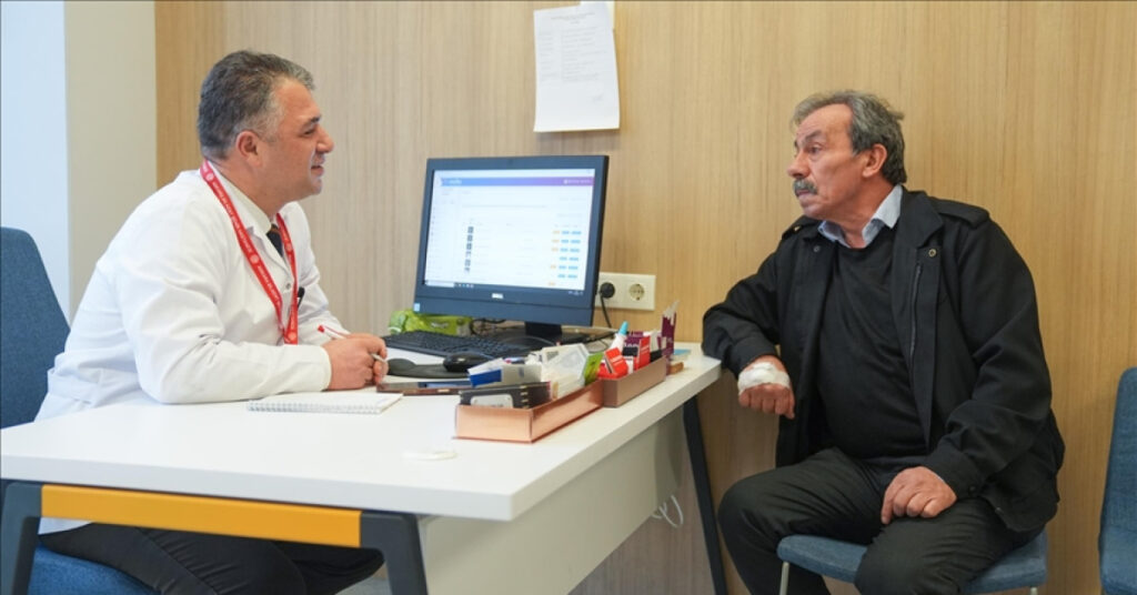 Akciğer kanserini yendi, 30 yıllık alışkanlığını bıraktı