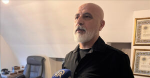 Avukatın kök hücre bağışı Fransa’daki bir çocuğa umut oldu