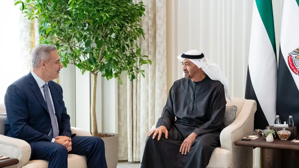 Bakan Fidan Abu Dabi’de Al Nahyan ile görüştü