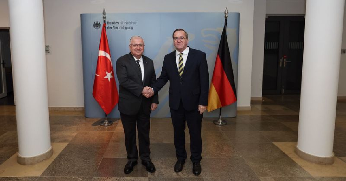 Bakan Güler Alman mevkidaşı Pistorius ile görüştü