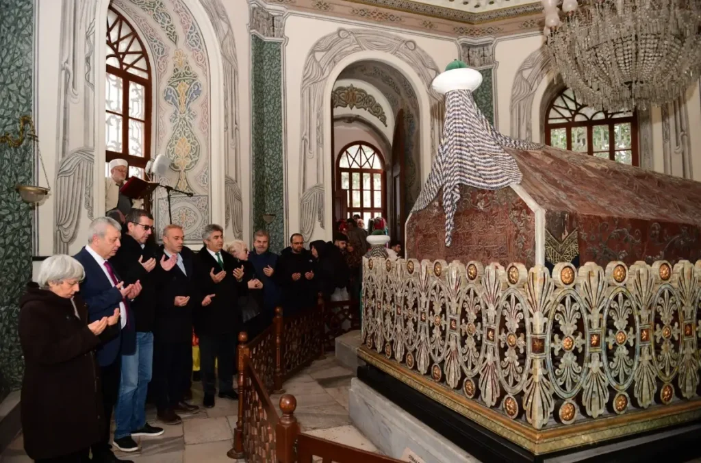 Bursa’nın 700 Yıllık Hafızası Tanpınar’ın İzinde Anlatıldı