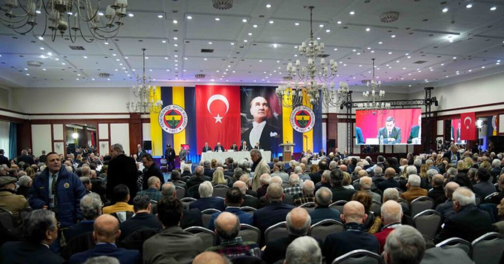 CANLI | F.Bahçe’de Divan toplandı!