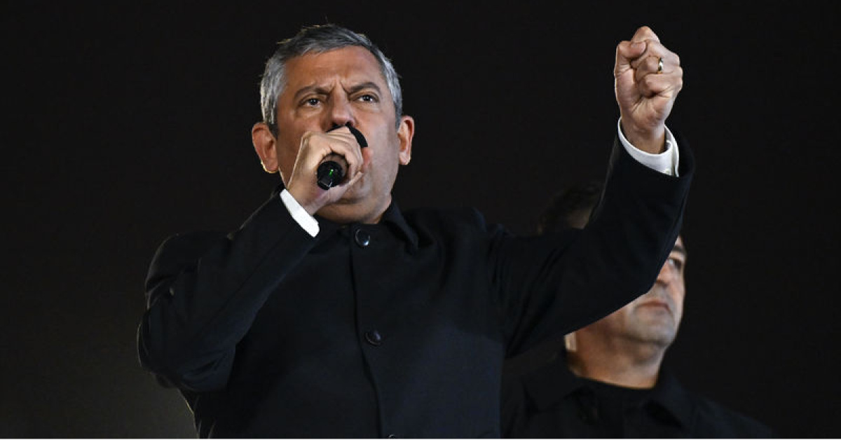 CHP Genel Başkanı Özel Çekmeköy’de konuştu