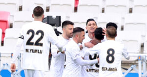 Erzurumspor FK, üç puanı iki golle aldı!