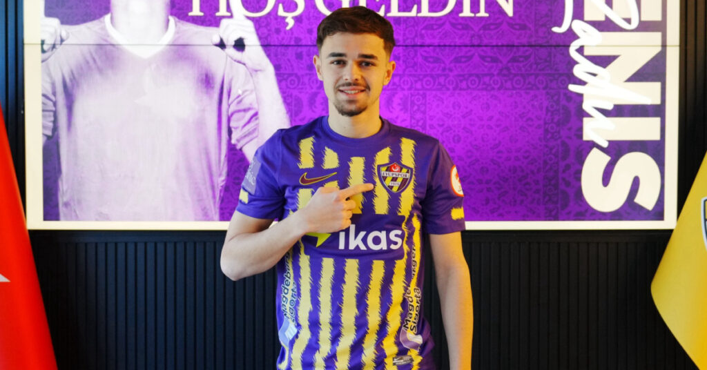 Eyüpspor’a Rumen sağ bek!