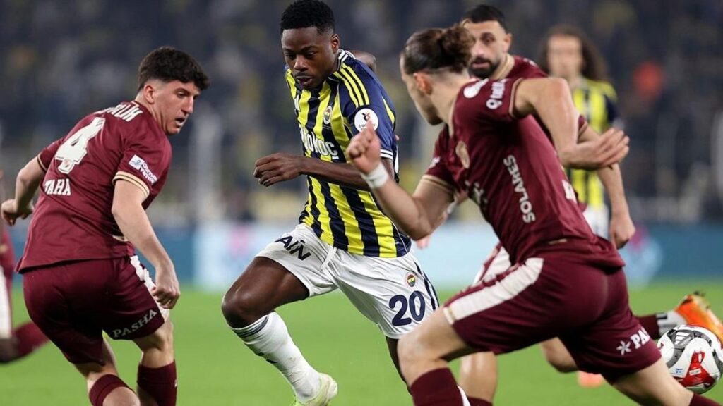 Fenerbahçe 1-1 Göztepe Maç Özeti | Fenerbahçe, Göztepe’ye takıldı