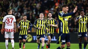 Fenerbahçe 2-0 Samsunspor Maç Özeti | Süper Kupa’da finalin adı: Fenerbahçe – Galatasaray