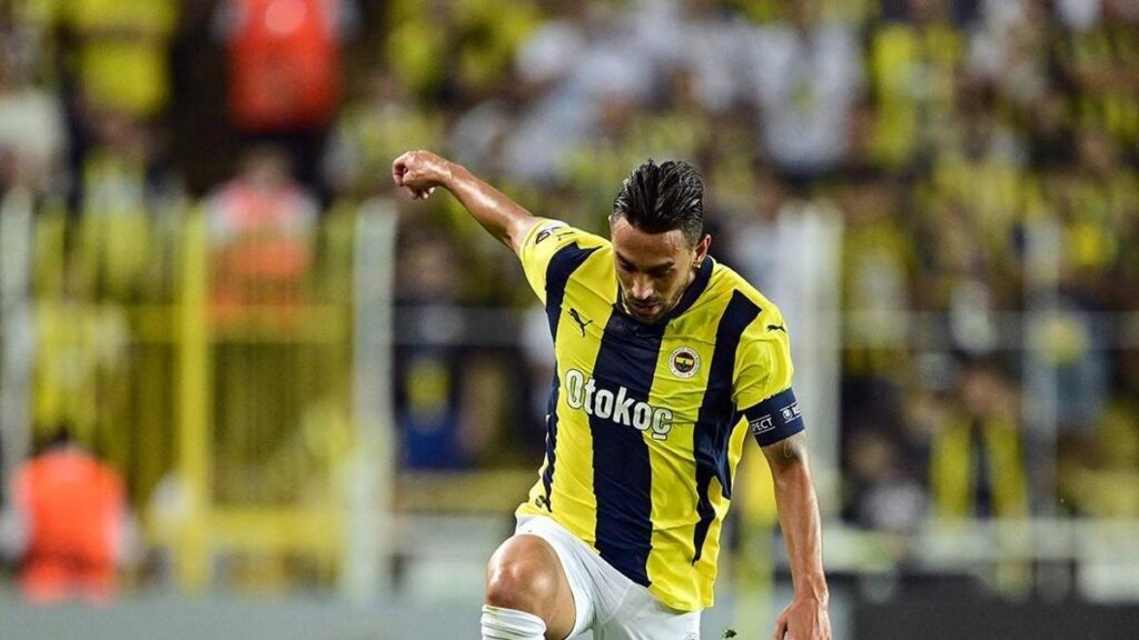 Fenerbahçe, İrfan Can Kahveci’yi Kasımpaşa’ya kiraladı