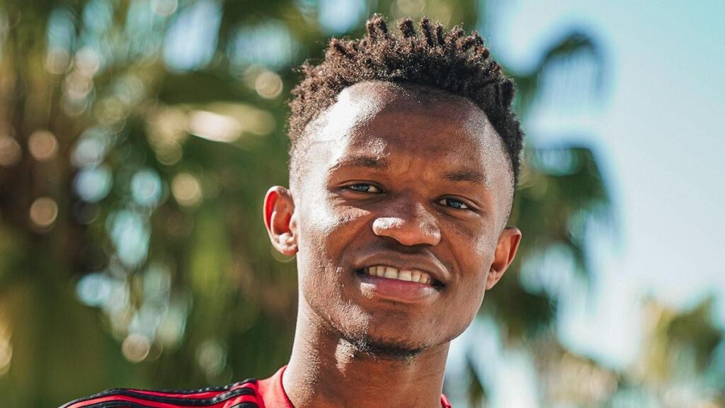 Gaziantep FK’ya yeni ön libero: Karamba Gassama imzayı attı