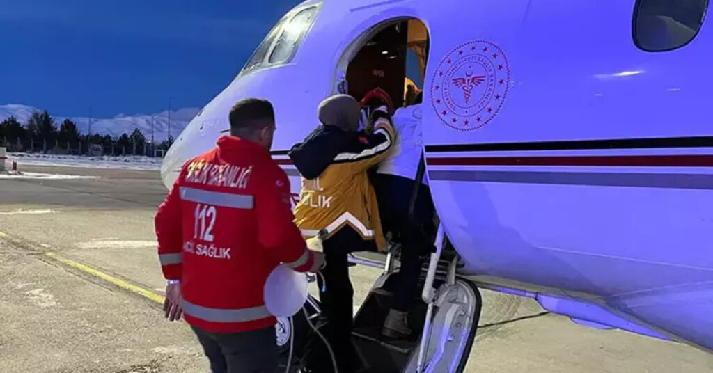 Kalp yetmezliği hastası 5 aylık bebek, ambulans uçakla sevk edildi
