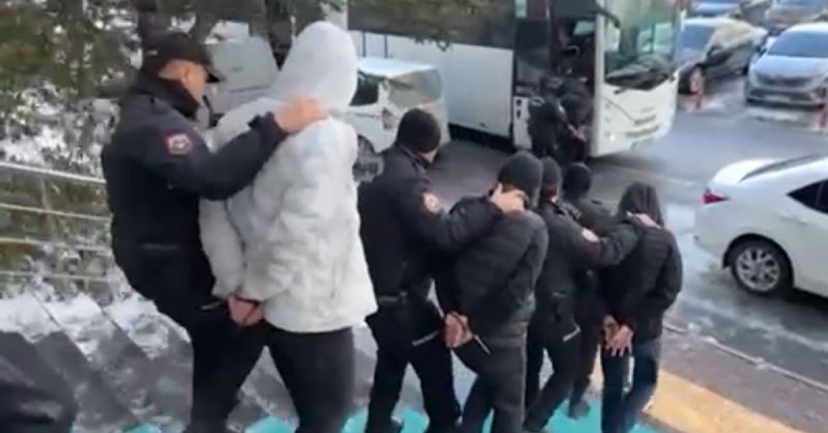 Kayseri’de dolandırıcılık operasyonu: 8 tutuklama