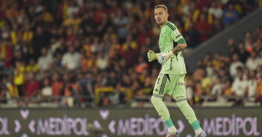 Mert Günok, Beşiktaş’a veda etti!