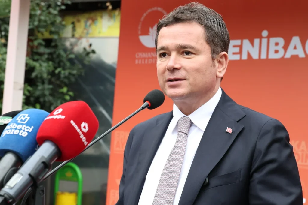 Mahalleli Talep Etti Başkan Aydın Hemen Yerine Getirdi