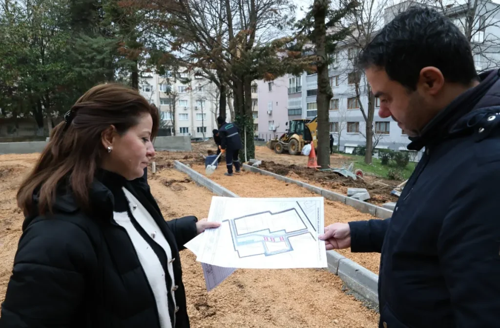 Osmangazi’de Parklar Yenileniyor