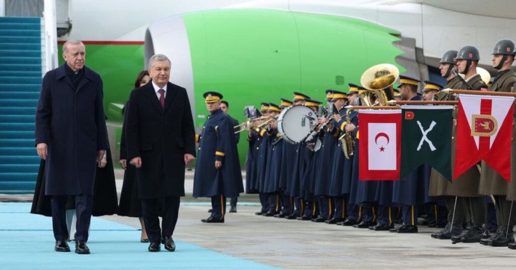 Özbekistan Cumhurbaşkanı Mirziyoyev Ankara’da