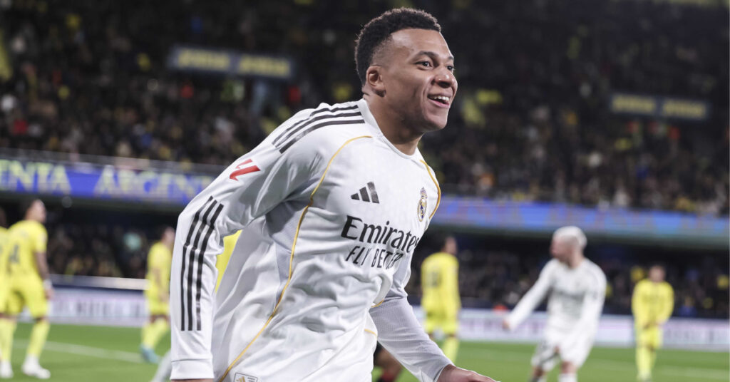 Real Madrid, Mbappe ile zirveye yerleşti!