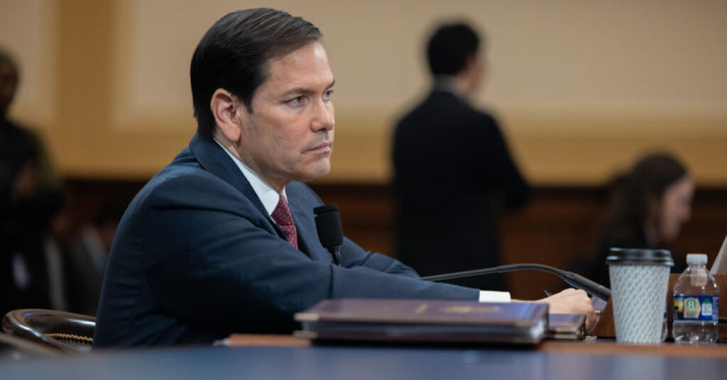 Rubio, Danimarkalı yetkililerle görüşecek