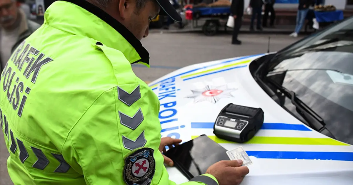 Trafik cezaları teklifi TBMM’de. Kural ihlallerine ağır cezalar geliyor