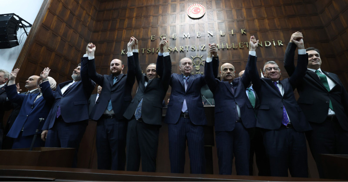 Üç milletvekili AK Partili oldu