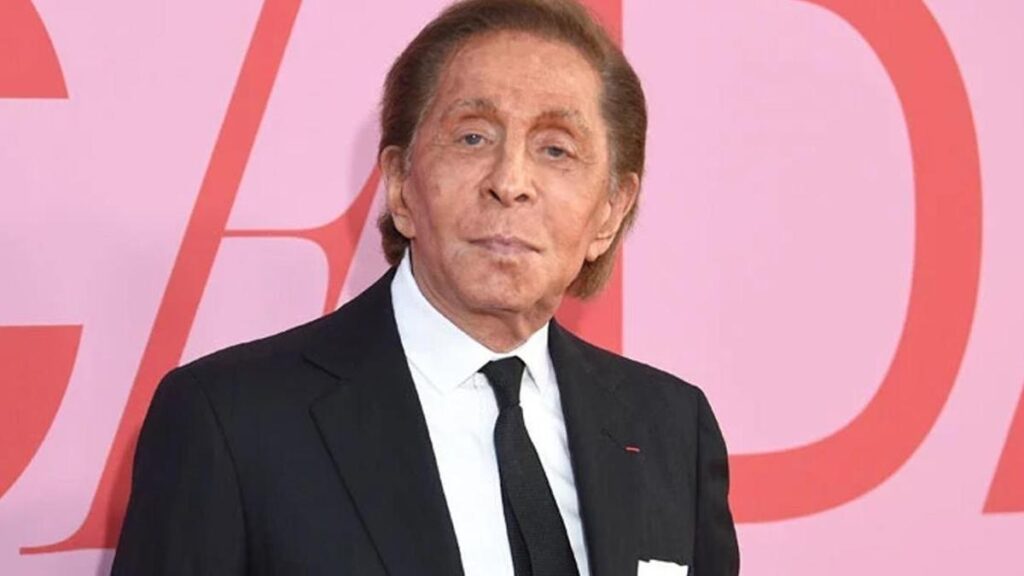 Ünlü İtalyan modacı Valentino hayatını kaybetti