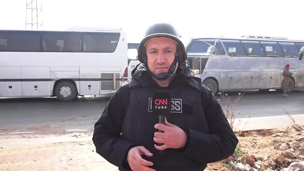 YPG’liler bu otobüsle taşınacak: CNN TÜRK ekibi tahliye bölgesini di