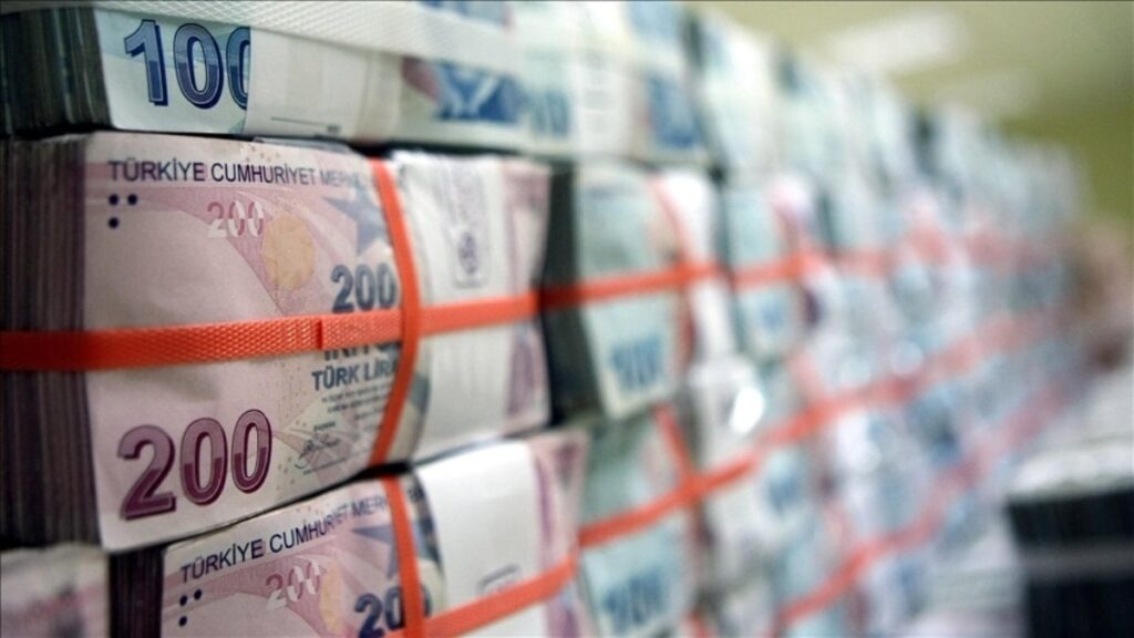 Yurt dışından Türk lirası fonlamada zorunlu karşılık oranları arttırıldı