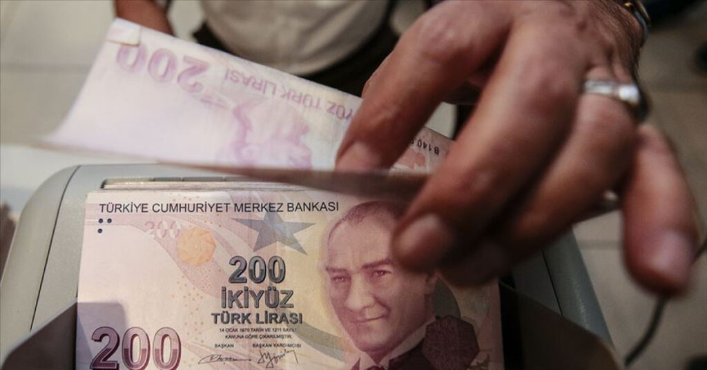 30-44 yaş arasındakiler daha fazla para harcıyor