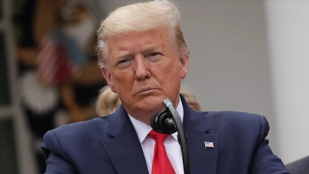 ABD Başkanı Donald Trump’tan ulusa sesleniş: İran’a saldırı emrini verecek mi?