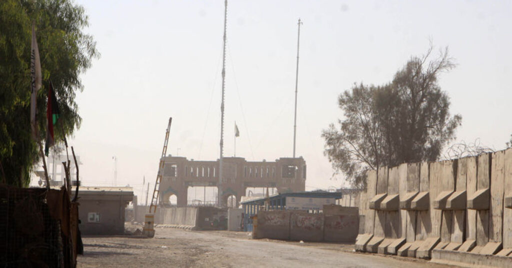 Afganistan ile Pakistan arasında çatışma