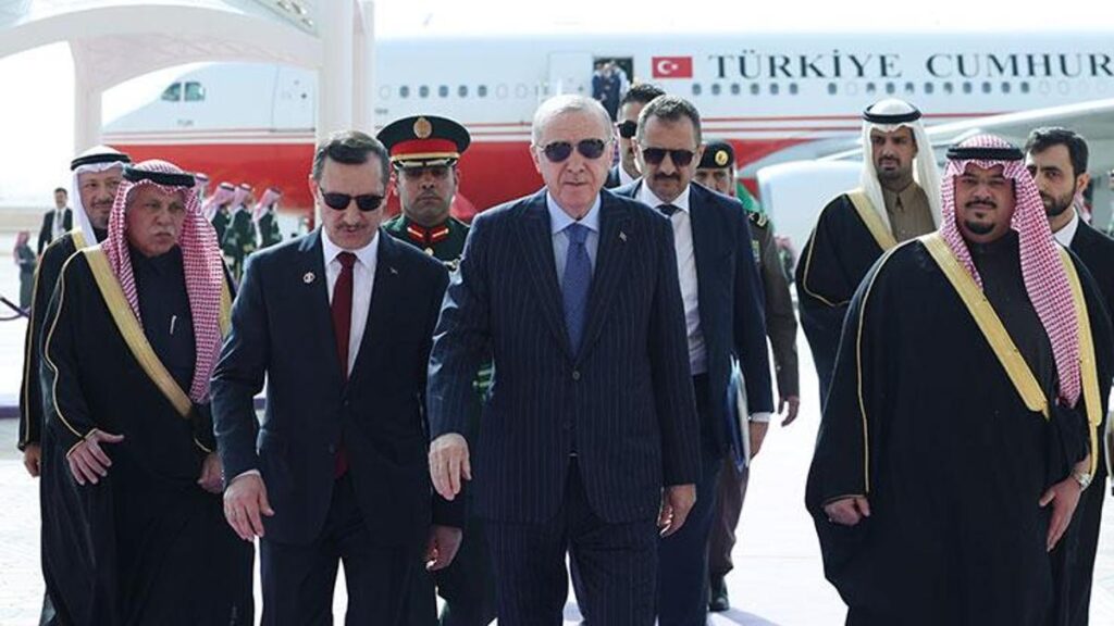 Cumhurbaşkanı Erdoğan Suudi Arabistan’da!