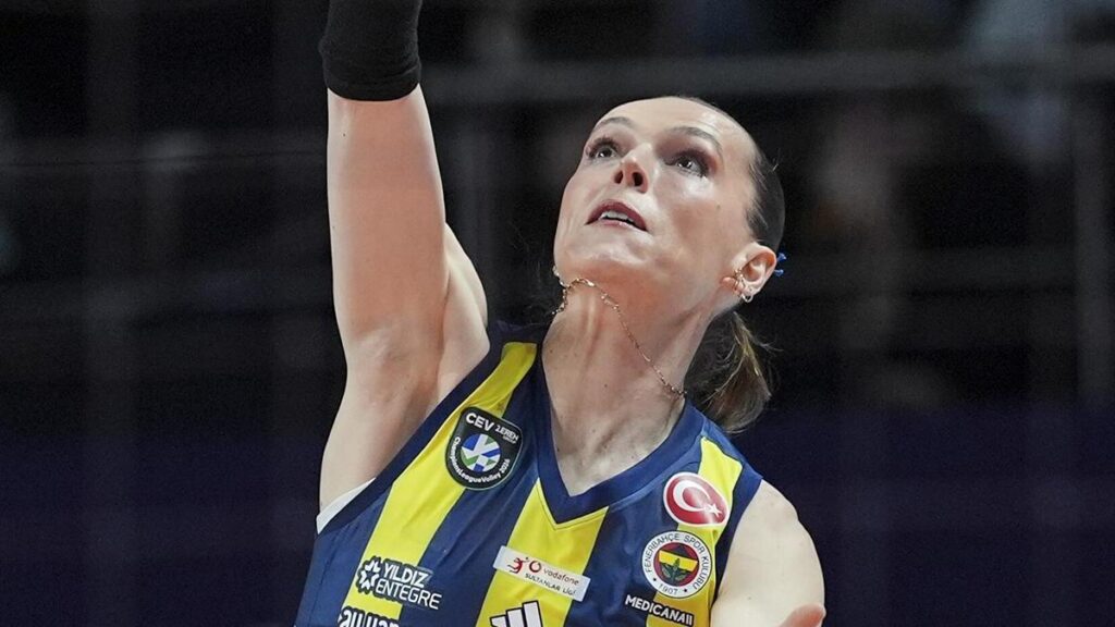 Eda Erdem son imzasını atıyor